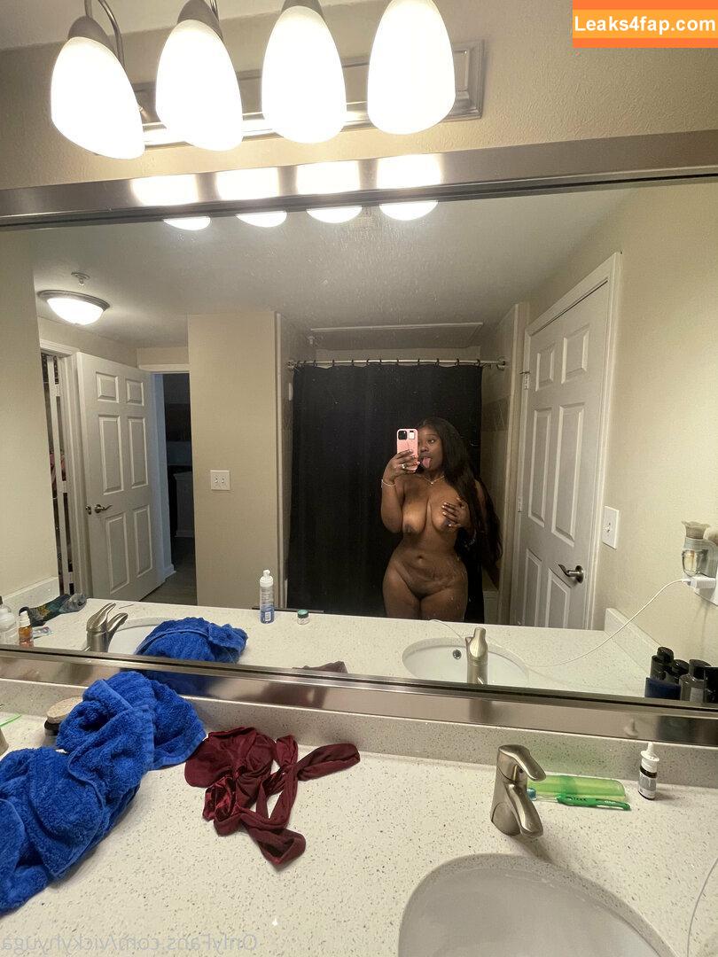 vickyhyuga / vickyyhyuga leaked photo photo #0005