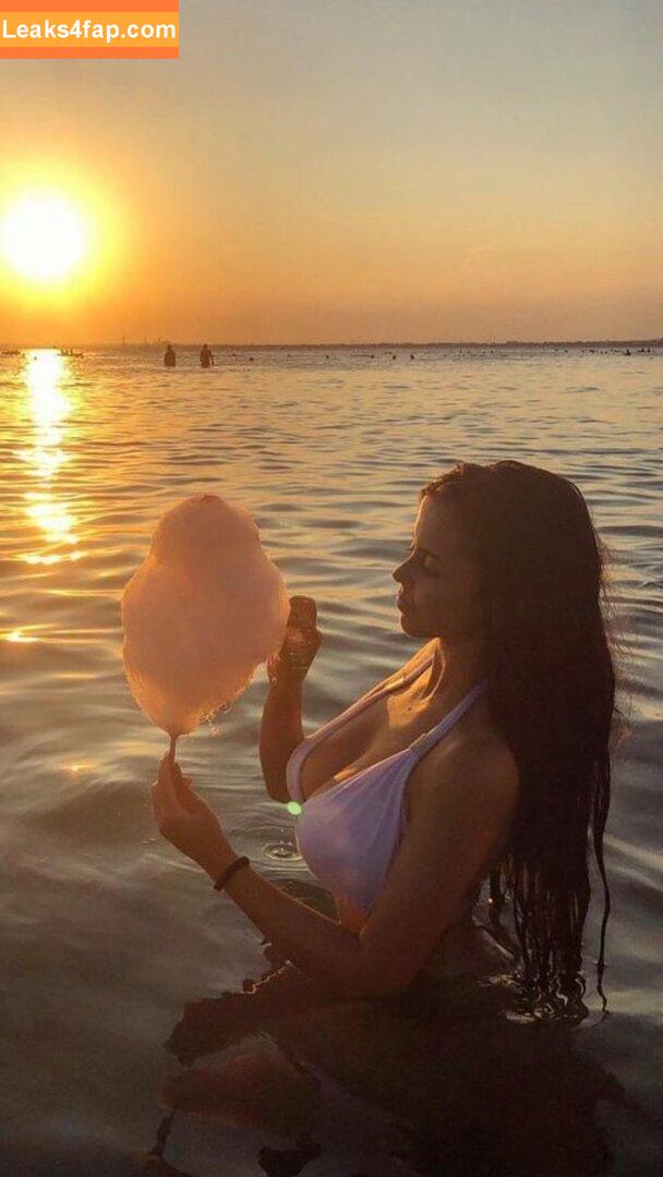 Victoria Boiadgieva / victoria / victoriabdg слитое фото фото #0038