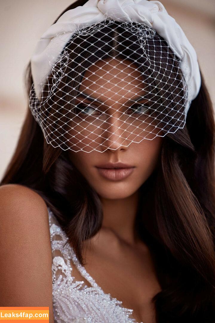 Victoria Bronova / victoriabrono слитое фото фото #0142