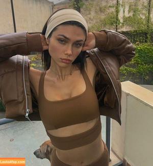 Victoria Bronova photo #0024