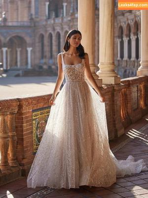 Victoria Bronova photo #0077