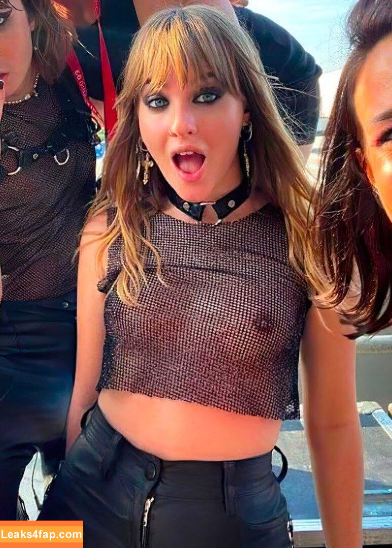 Victoria De Angeli /  leaked photo photo #0009