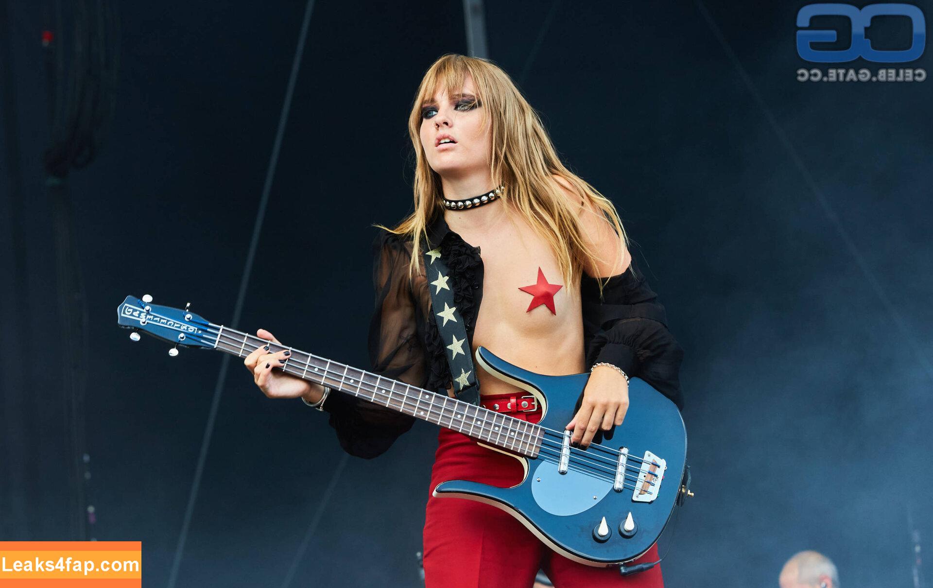 Victoria De Angeli /  leaked photo photo #0013