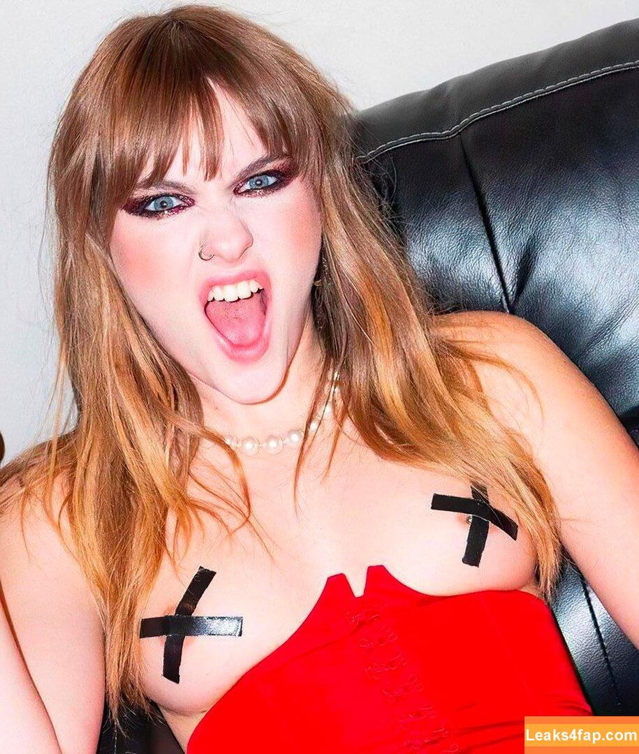 Victoria De Angeli /  leaked photo photo #0016