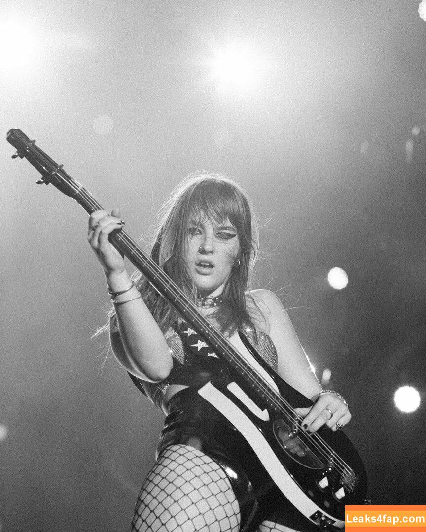 Victoria De Angelis / Maneskin bassist / Victoria leaked photo photo #0059