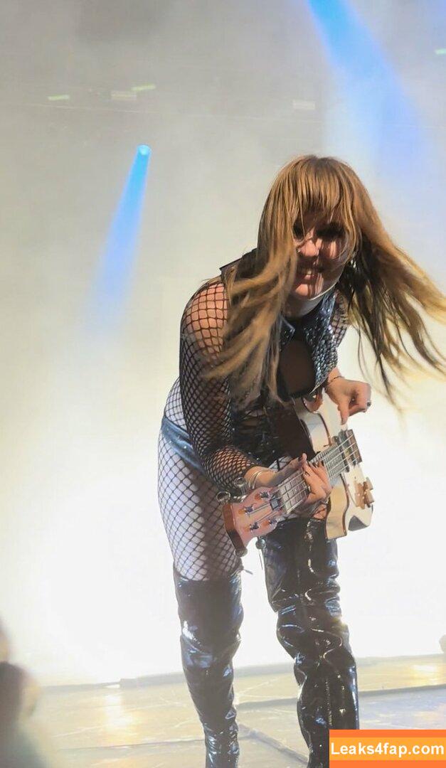 Victoria De Angelis / Maneskin bassist / Victoria leaked photo photo #0087