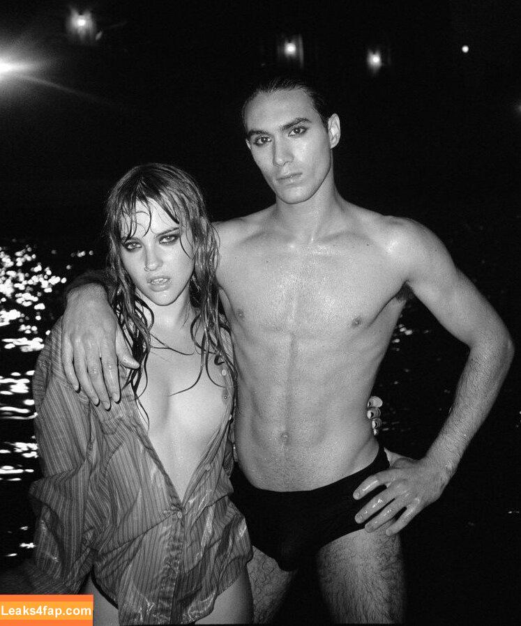 Victoria De Angelis / Maneskin bassist / vicdeangelis leaked photo photo #0113