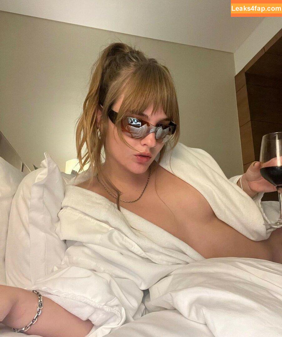 Victoria De Angelis / Maneskin bassist / vicdeangelis leaked photo photo #0131