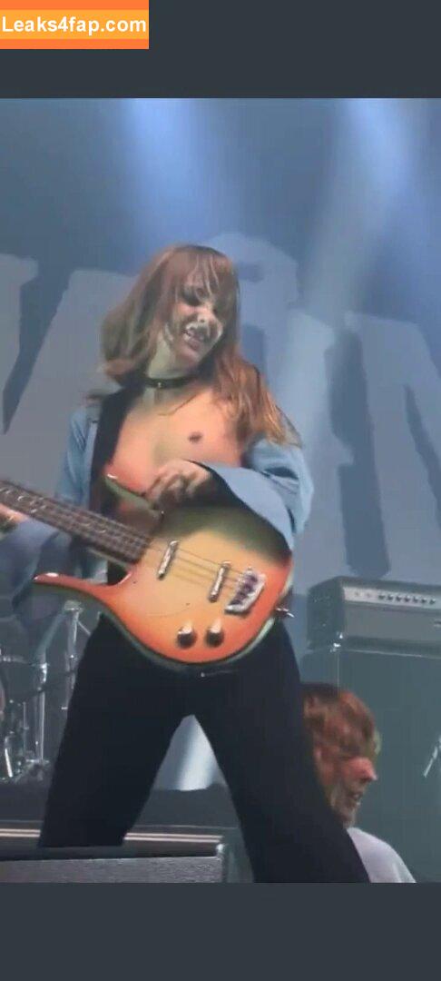 Victoria De Angelis / Maneskin bassist / vicdeangelis слитое фото фото #0146