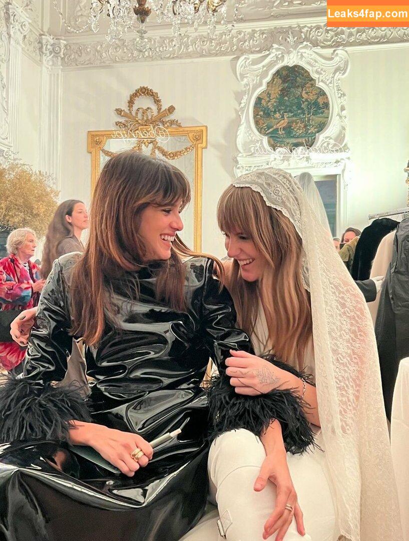 Victoria De Angelis / Maneskin bassist / vicdeangelis leaked photo photo #0149