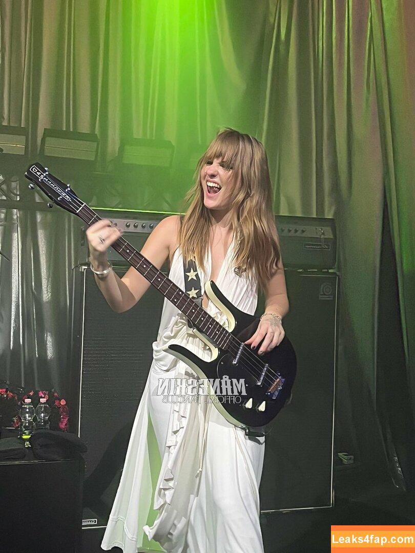 Victoria De Angelis / Maneskin bassist / vicdeangelis leaked photo photo #0153
