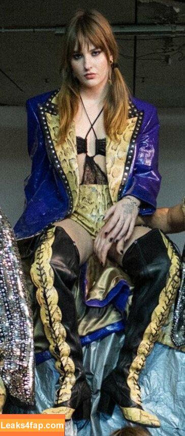 Victoria De Angelis / Maneskin bassist / vicdeangelis leaked photo photo #0164