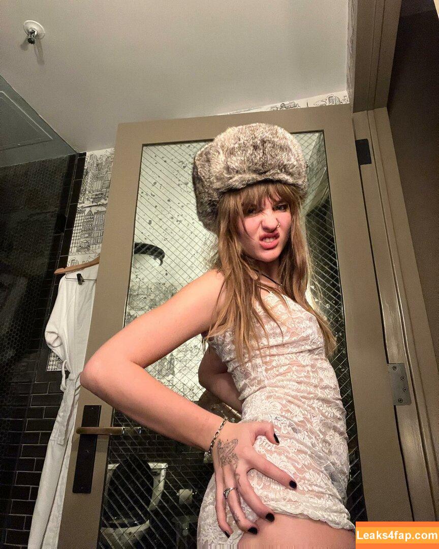 Victoria De Angelis / Maneskin bassist / vicdeangelis leaked photo photo #0173