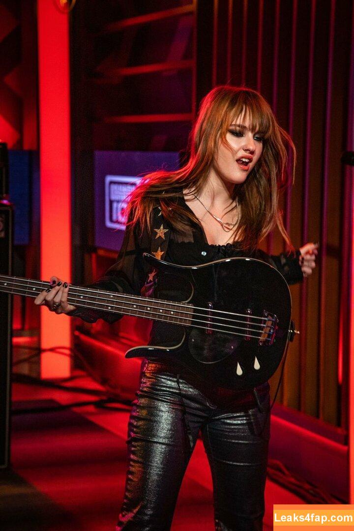 Victoria De Angelis / Maneskin bassist / vicdeangelis слитое фото фото #0204