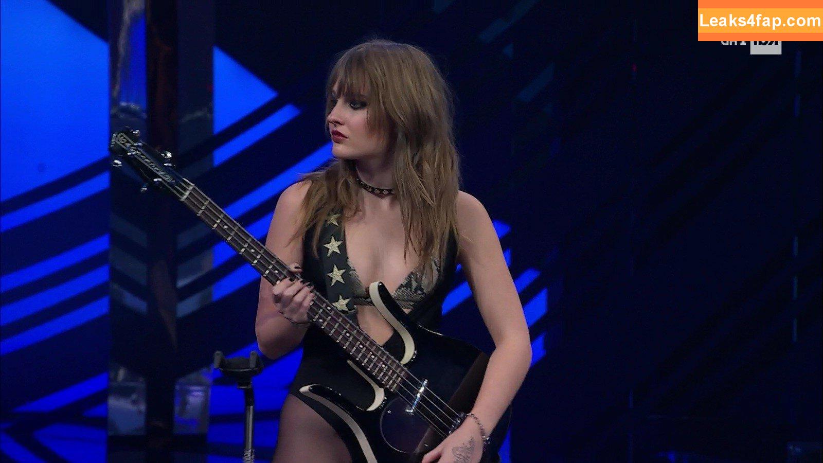 Victoria De Angelis / Maneskin bassist / vicdeangelis слитое фото фото #0211