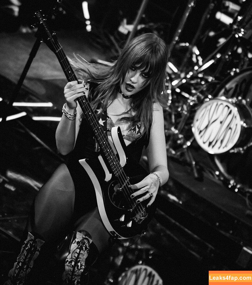 Victoria De Angelis / Maneskin bassist / vicdeangelis слитое фото фото #0214