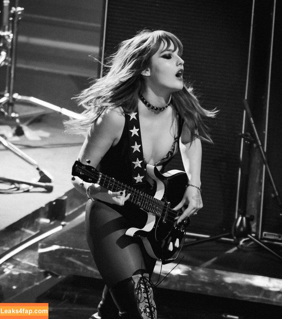 Victoria De Angelis / Maneskin bassist / vicdeangelis слитое фото фото #0215