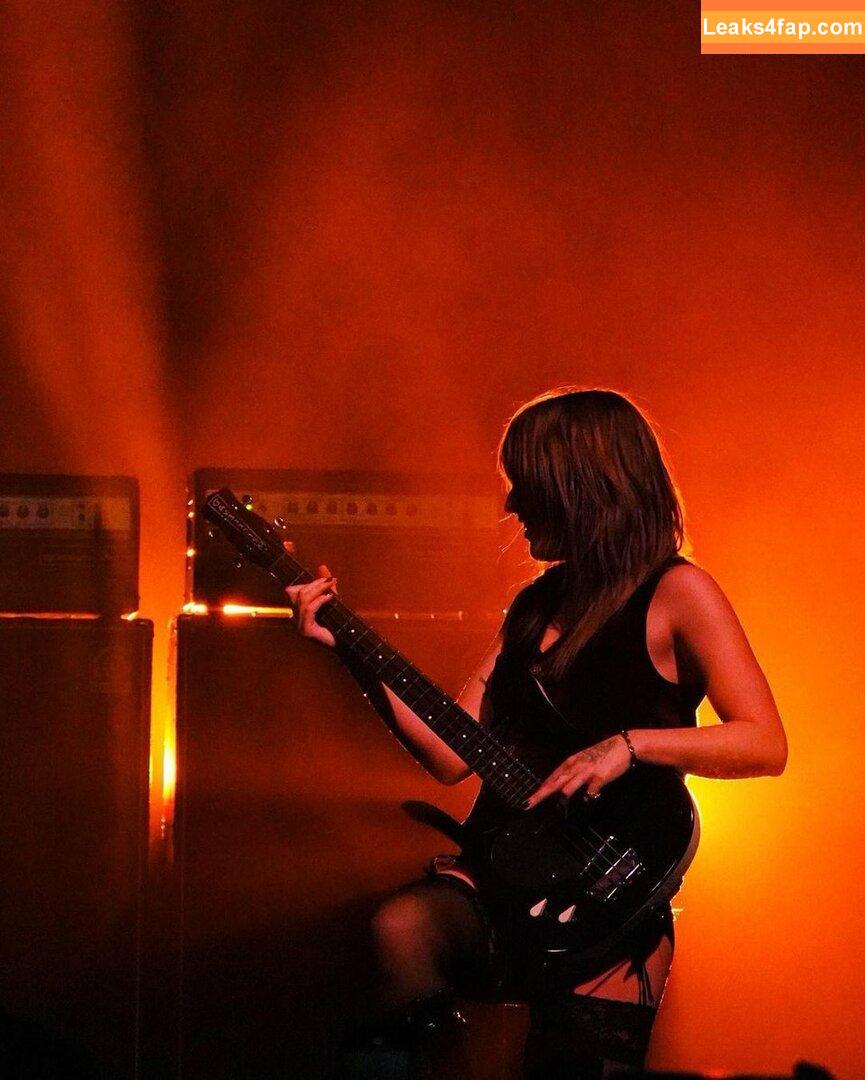 Victoria De Angelis / Maneskin bassist / vicdeangelis слитое фото фото #0226