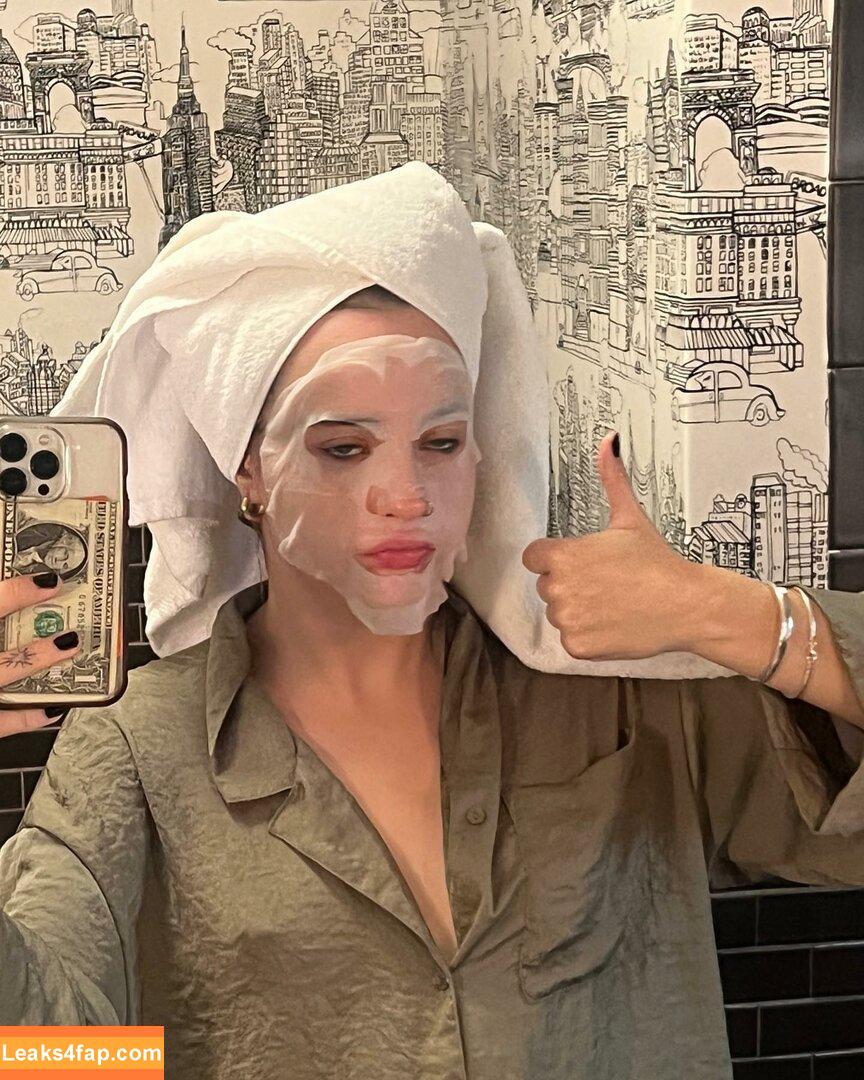 Victoria De Angelis / Maneskin bassist / vicdeangelis слитое фото фото #0236