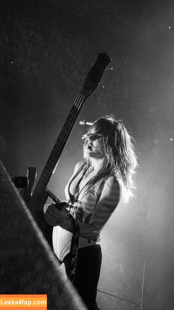 Victoria De Angelis / Maneskin bassist / vicdeangelis слитое фото фото #0272