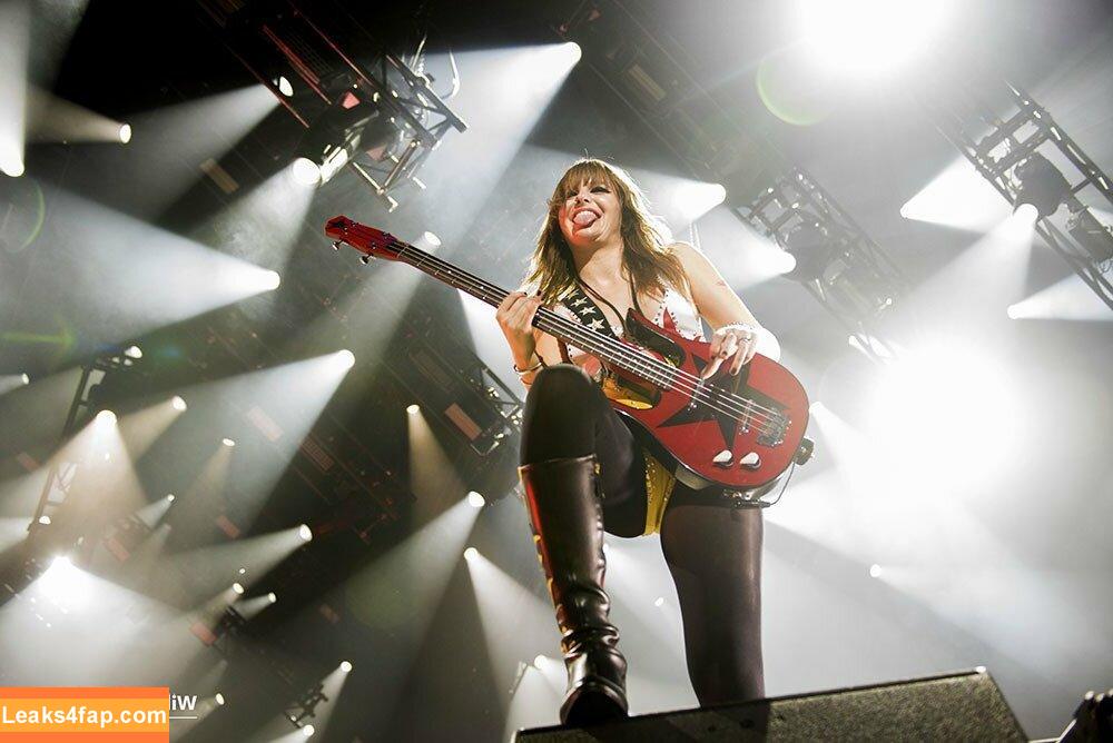 Victoria De Angelis / Maneskin bassist / vicdeangelis слитое фото фото #0276