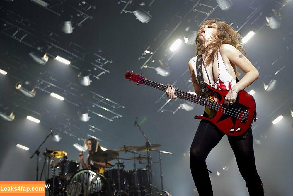 Victoria De Angelis / Maneskin bassist / vicdeangelis слитое фото фото #0278