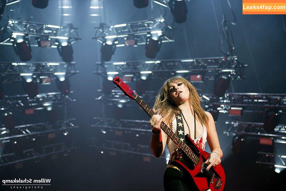 Victoria De Angelis / Maneskin bassist / vicdeangelis слитое фото фото #0283