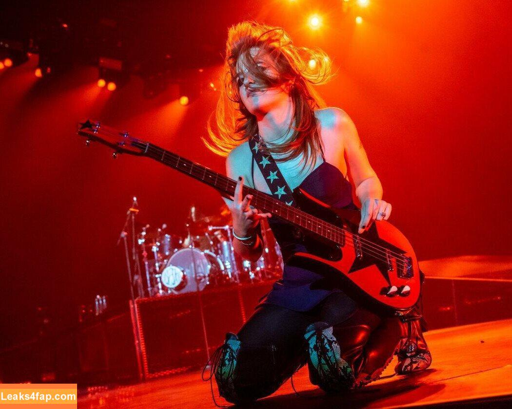 Victoria De Angelis / Maneskin bassist / vicdeangelis слитое фото фото #0307