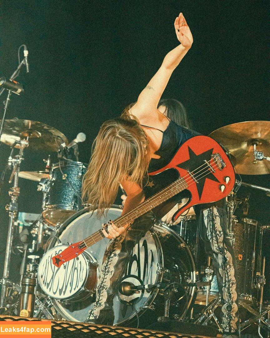 Victoria De Angelis / Maneskin bassist / vicdeangelis слитое фото фото #0313