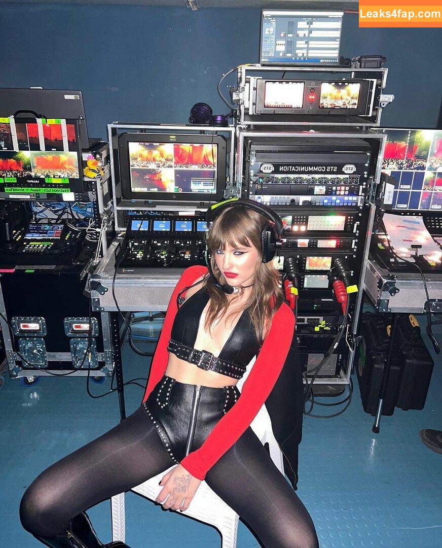 Victoria De Angelis / Maneskin bassist / vicdeangelis слитое фото фото #0359