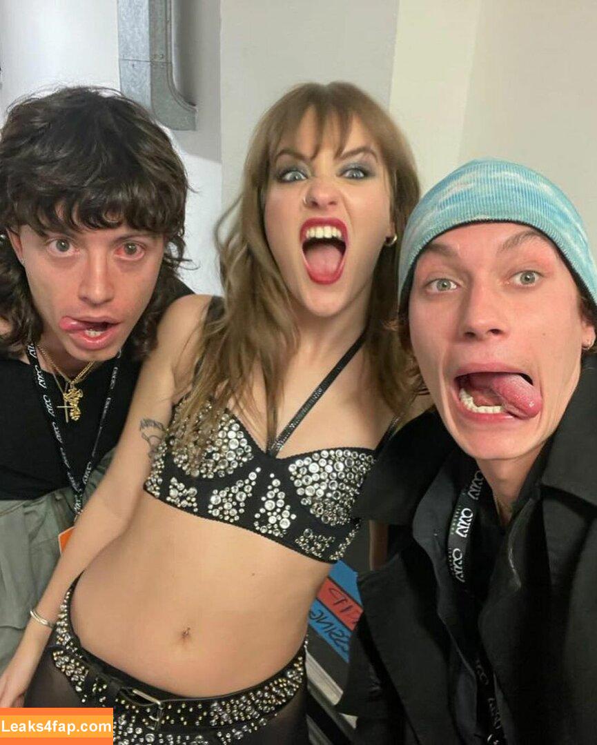 Victoria De Angelis / Maneskin bassist / vicdeangelis слитое фото фото #0360