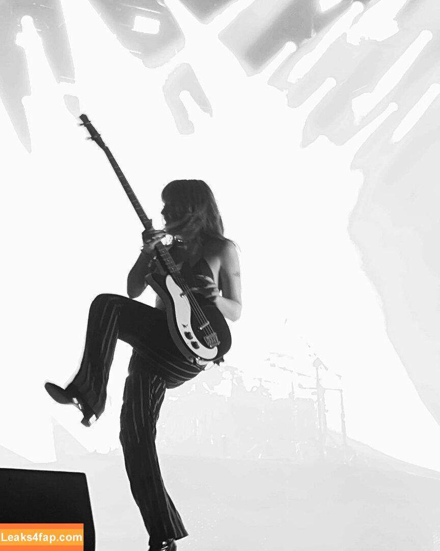 Victoria De Angelis / Maneskin bassist / vicdeangelis слитое фото фото #0369