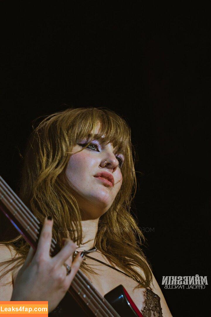 Victoria De Angelis / Maneskin bassist / vicdeangelis слитое фото фото #0372