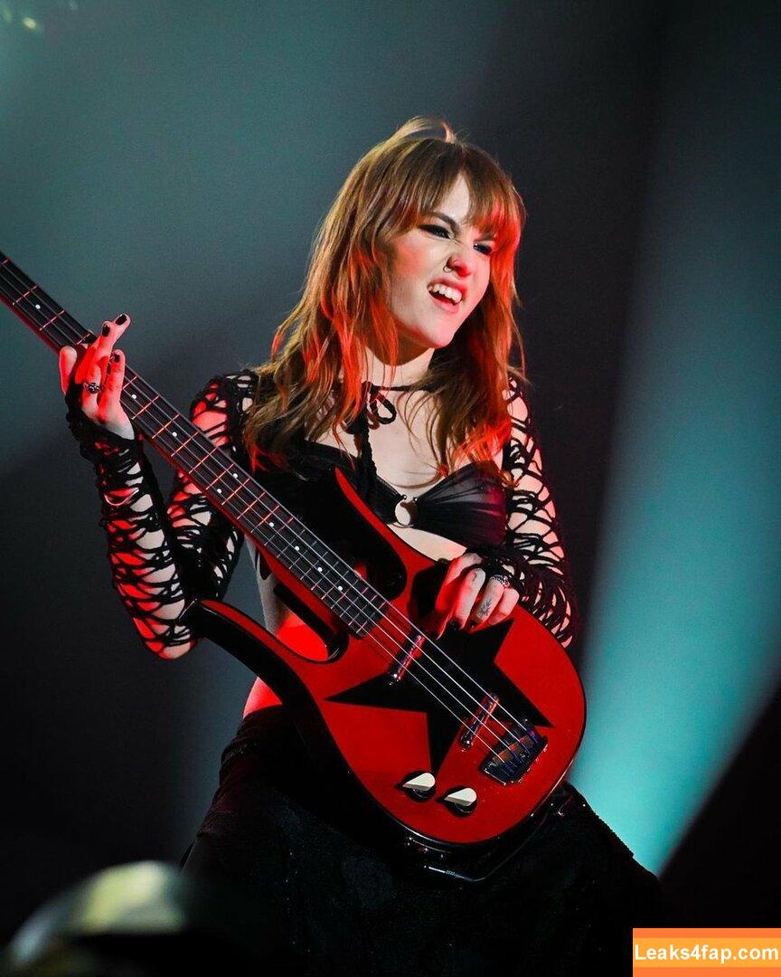 Victoria De Angelis / Maneskin bassist / vicdeangelis слитое фото фото #0402