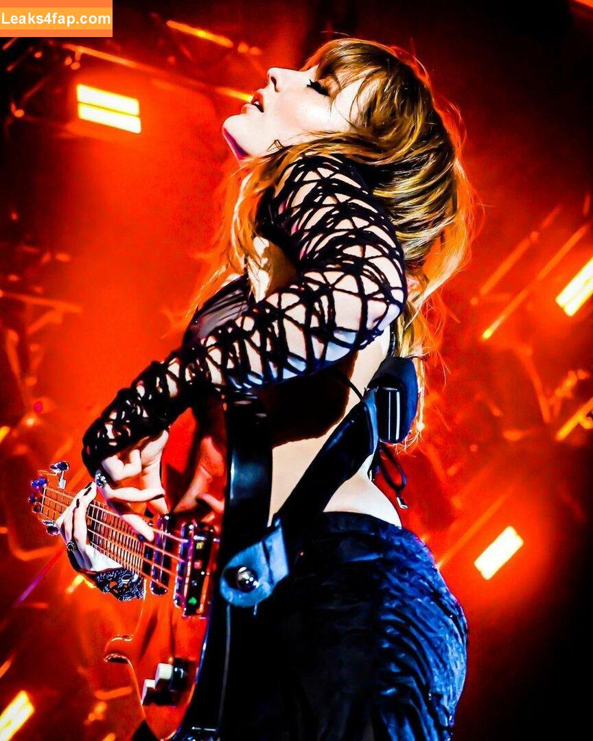 Victoria De Angelis / Maneskin bassist / vicdeangelis слитое фото фото #0404