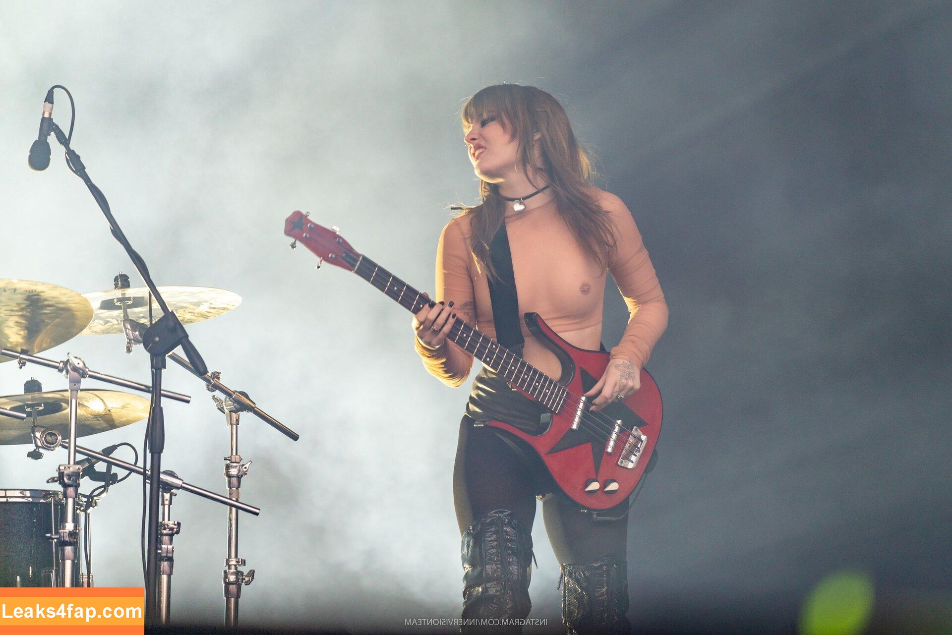 Victoria De Angelis / Maneskin bassist / vicdeangelis слитое фото фото #0409