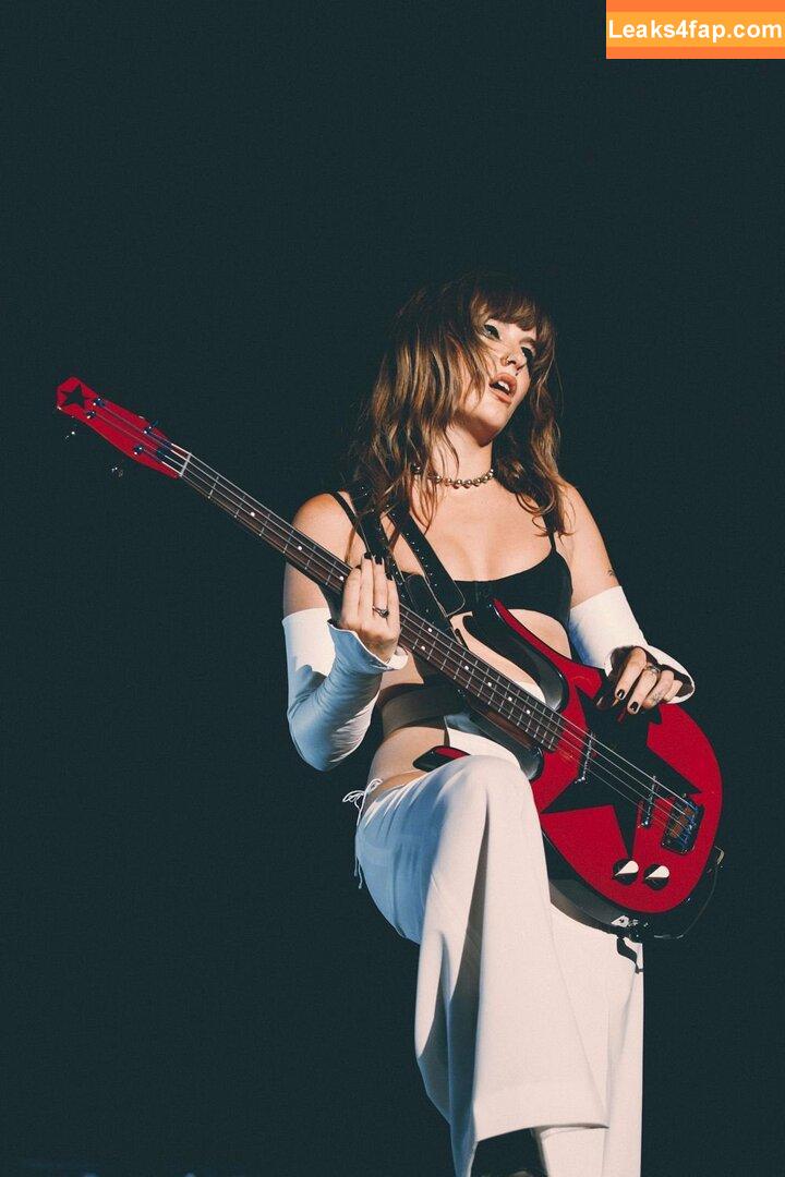 Victoria De Angelis / Maneskin bassist / vicdeangelis слитое фото фото #0427