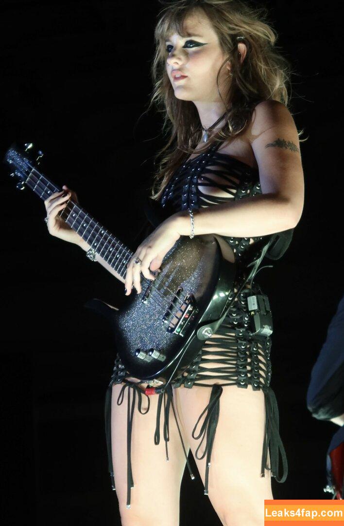 Victoria De Angelis / Maneskin bassist / vicdeangelis слитое фото фото #0431