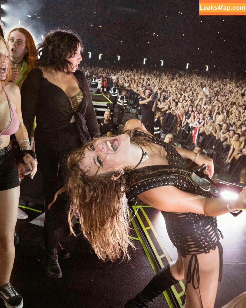 Victoria De Angelis / Maneskin bassist / vicdeangelis слитое фото фото #0437