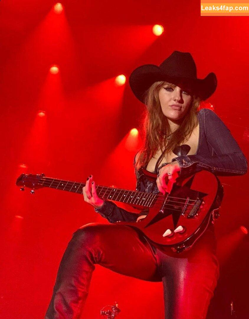 Victoria De Angelis / Maneskin bassist / vicdeangelis слитое фото фото #0522