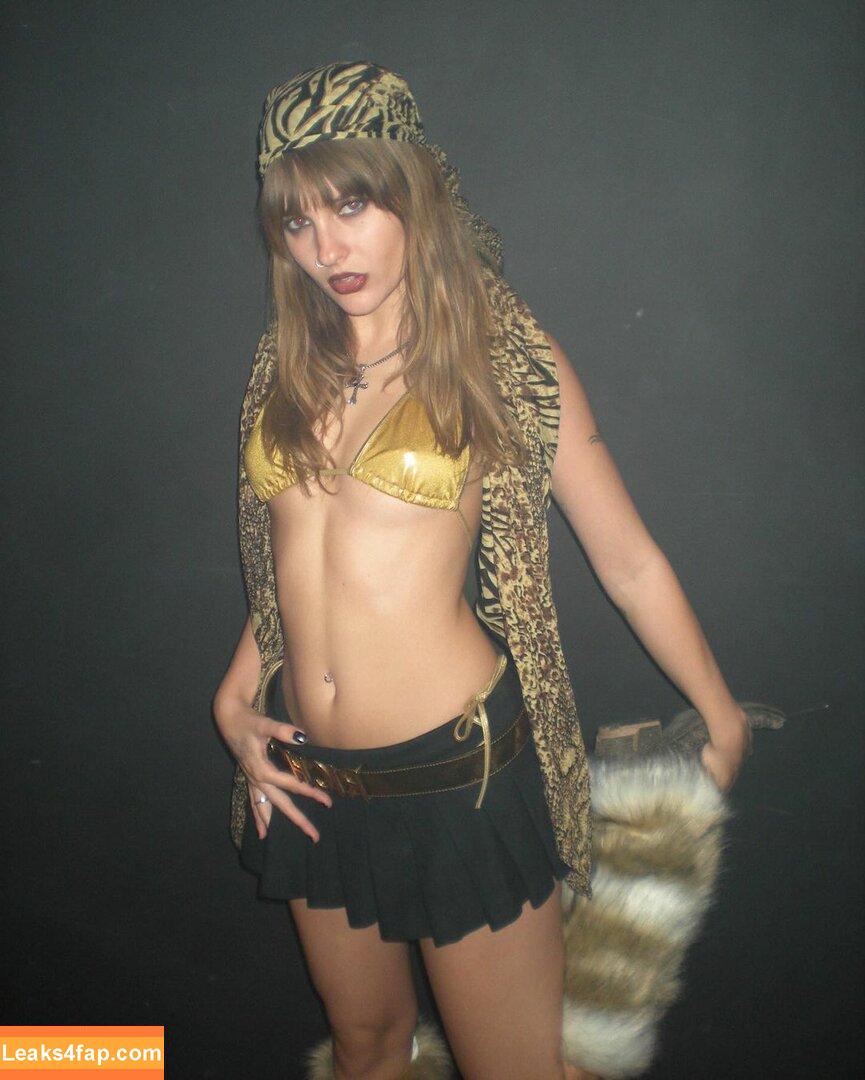 Victoria De Angelis / Maneskin bassist / vicdeangelis слитое фото фото #0695