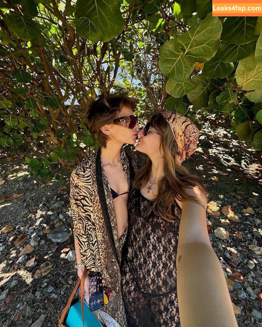 Victoria De Angelis / Maneskin bassist / vicdeangelis leaked photo photo #0699