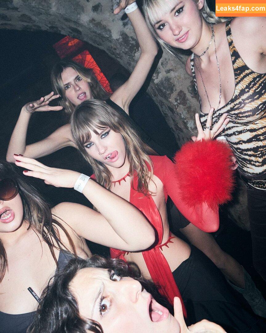 Victoria De Angelis / Maneskin bassist / vicdeangelis слитое фото фото #0751