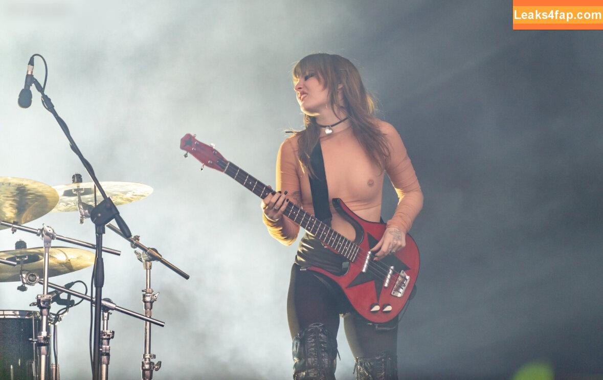 Victoria De Angelis / Maneskin bassist / vicdeangelis leaked photo photo #0872