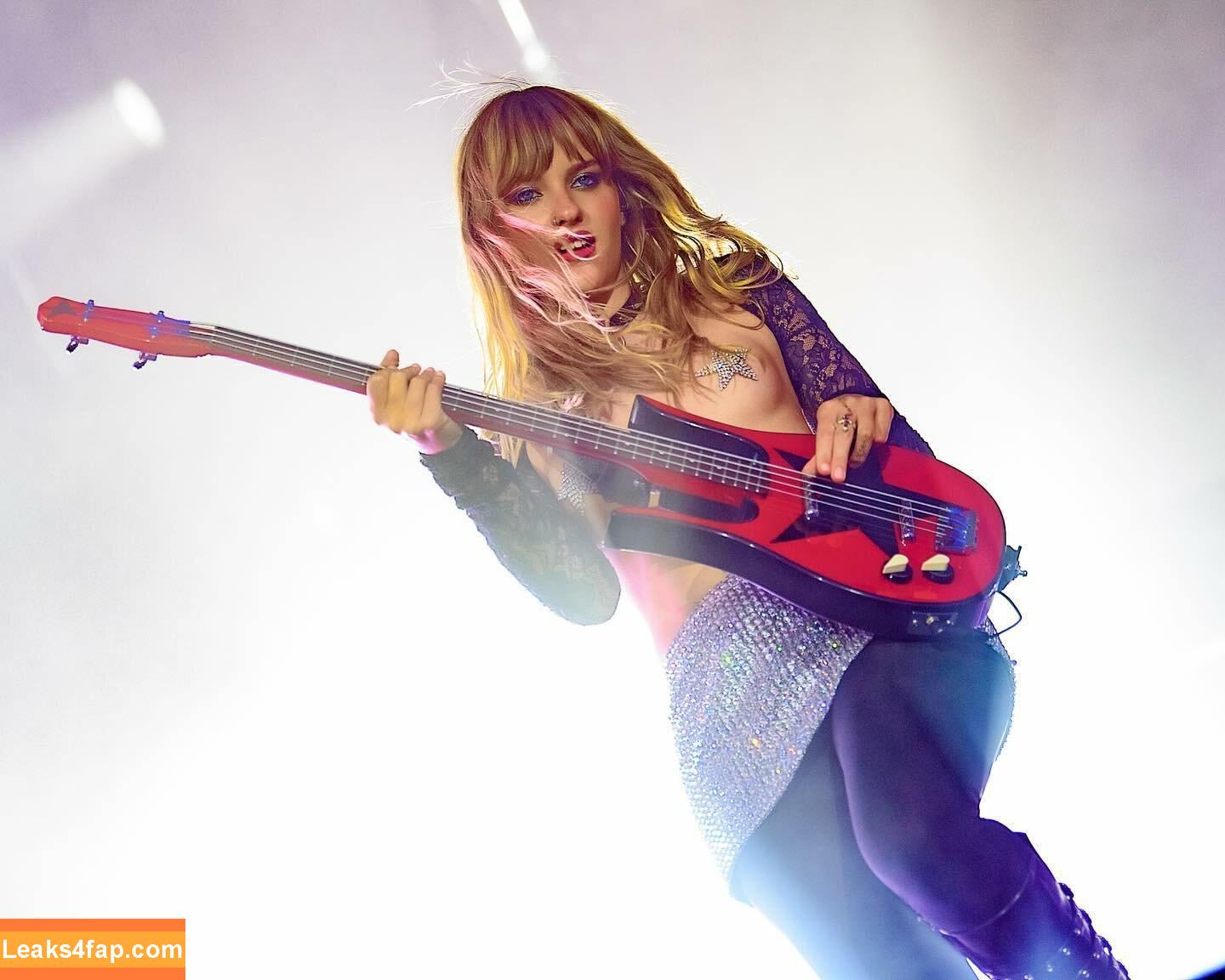 Victoria De Angelis / Maneskin bassist / Victoria leaked photo photo #0914