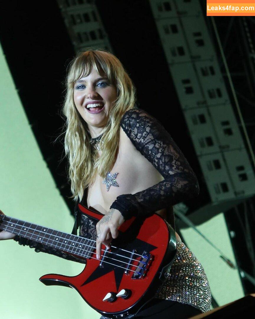 Victoria De Angelis / Maneskin bassist / vicdeangelis слитое фото фото #0950