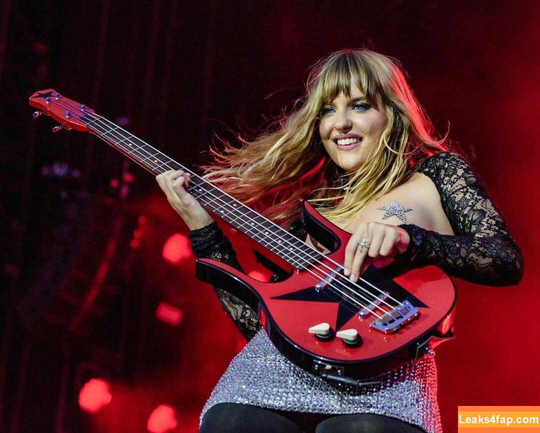 Victoria De Angelis / Maneskin bassist / vicdeangelis слитое фото фото #0956