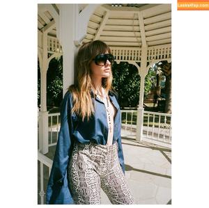 Victoria De Angelis photo #0057