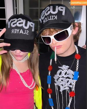 Victoria De Angelis photo #0145