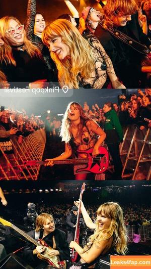 Victoria De Angelis фото #0946